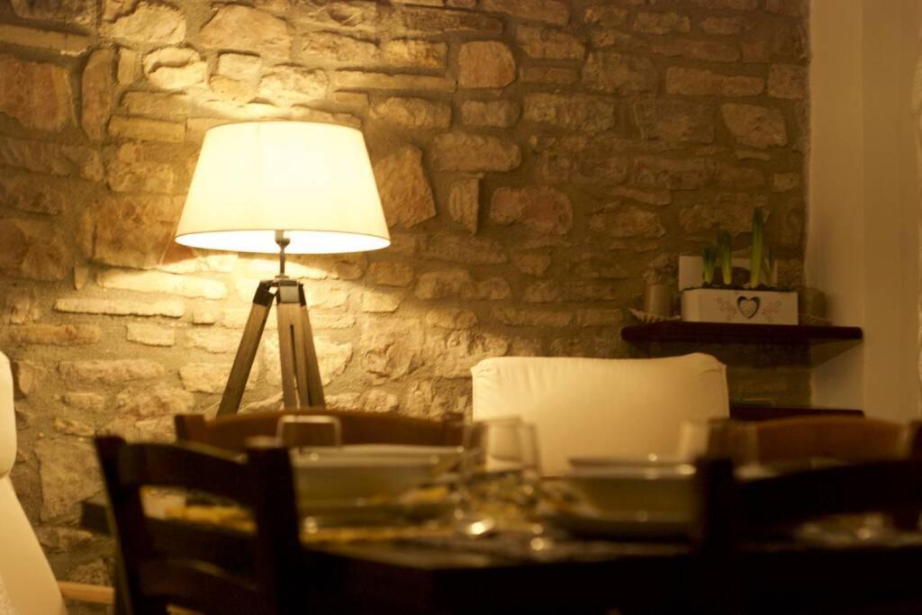 Апартаменты Francesco House Family Ассизи Экстерьер фото