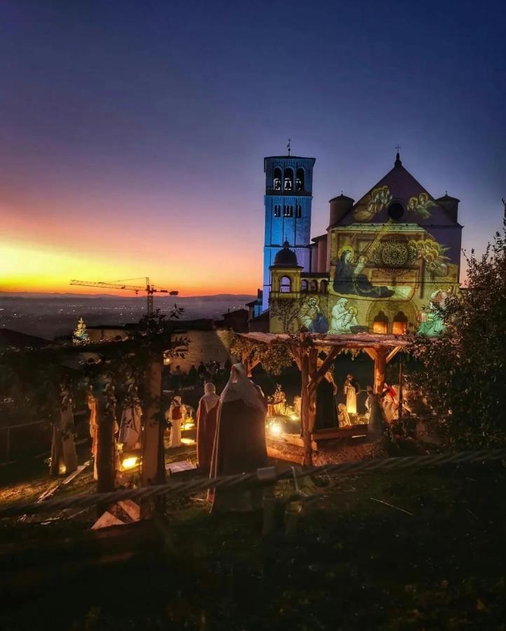Апартаменты Francesco House Family Ассизи Экстерьер фото